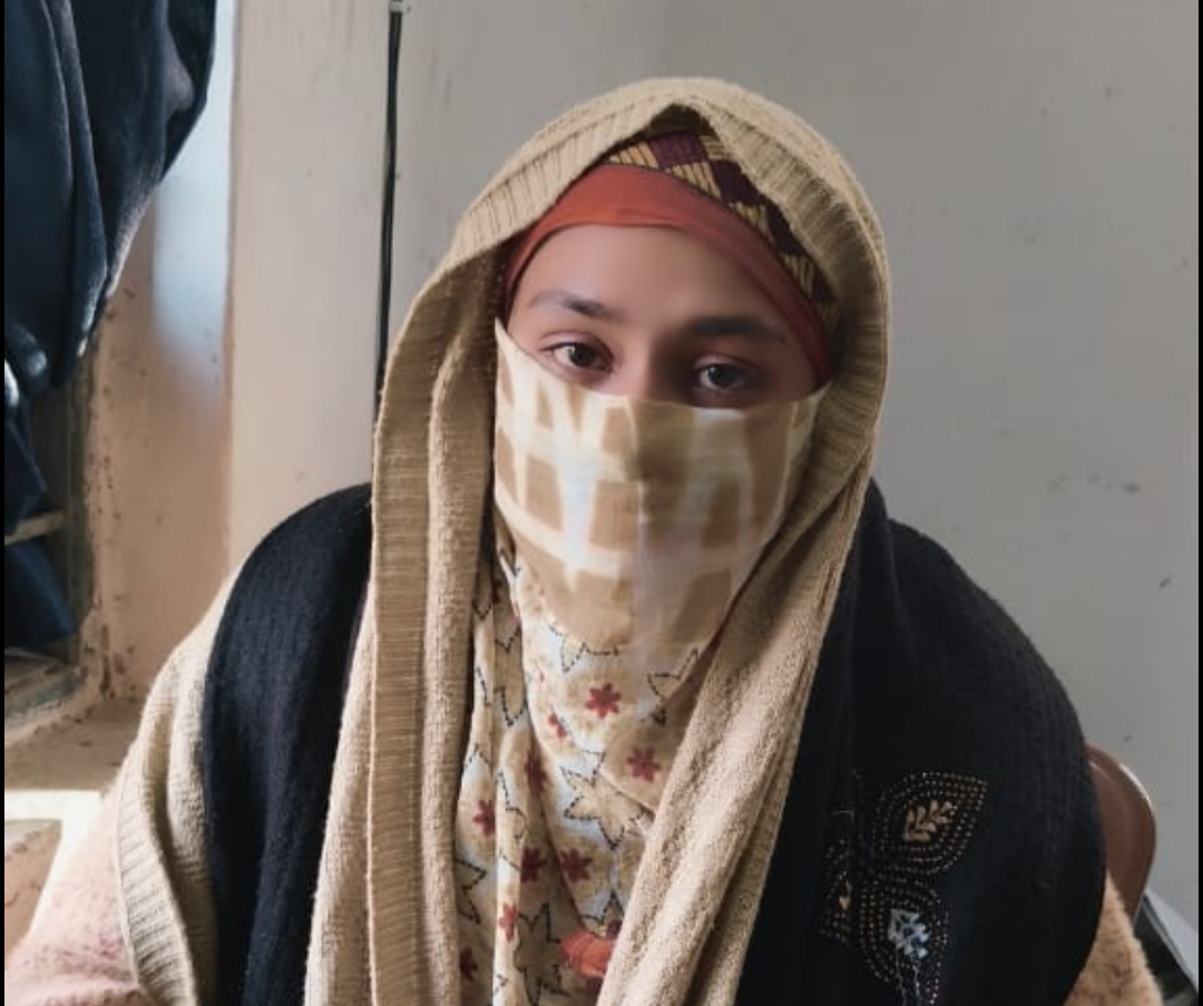 Girl arrested: 19 साल की उम्र में युवती के कारनामे जानकर पुलिस भी हैरान, करना पड़ा गिरफ्तार