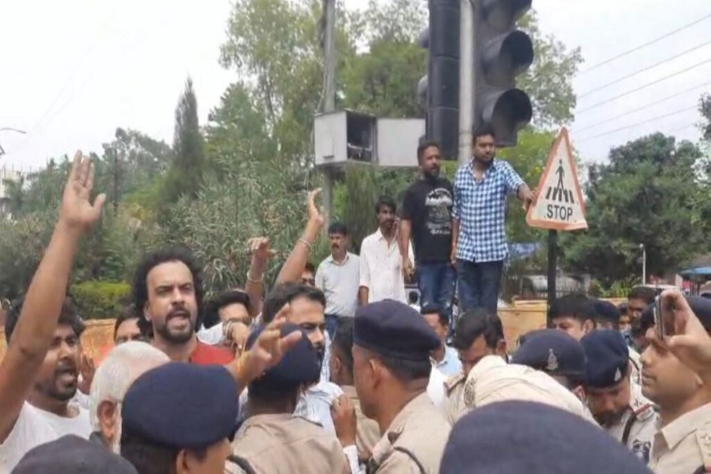 Congressmen arrested