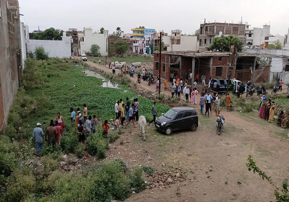 हाथ, पैर, धड़ और सिर सब अलग… शव को टुकड़ों में काटकर झाड़ियों में फेंका, हत्या का ऐसा तरीका देख लोगों की कांप गई रूह