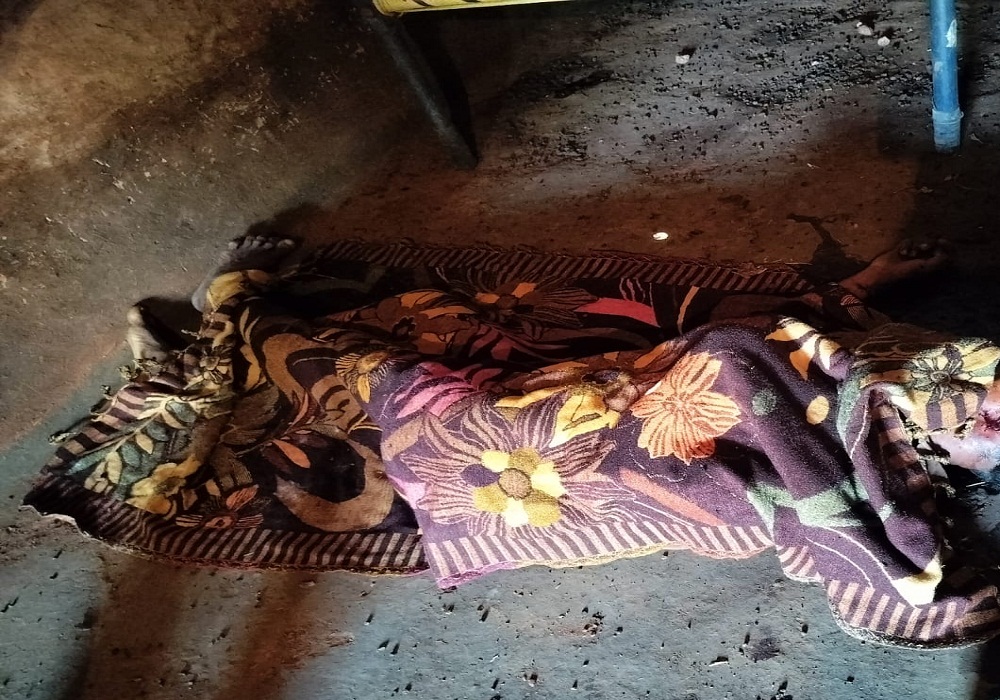 BIG Breaking News: बकरी चोरी की आड़ में युवक की नृशंस हत्या, बदमाशों ने मां-बाप के सामने ही पीट-पीटकर मारा, फिर…. ले भागे 5 बकरे
