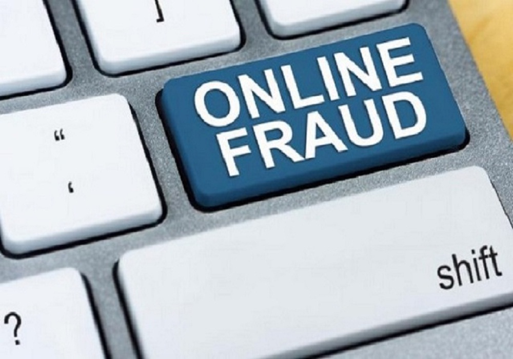 Online fraud of more than 11 lakhs