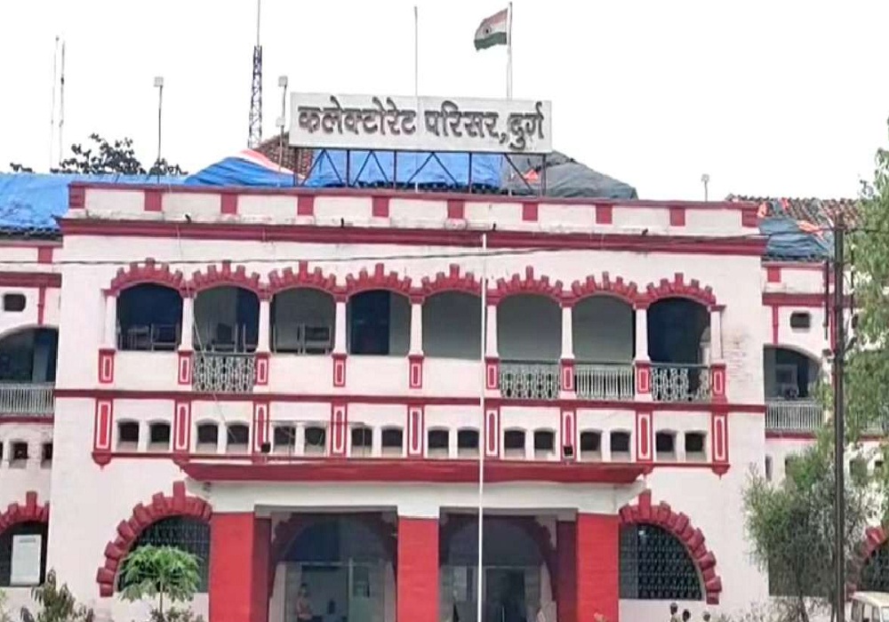 Mock Drill in CG: भारत-पाक युद्ध की आहट छत्तीसगढ़ तक, मॉक ड्रिल की तैयारी में जुटा प्रशासन, गृह मंत्रालय ने जारी किया निर्देश