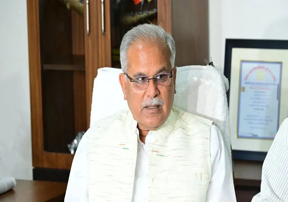 ED Raid: पूर्व CM बघेल के घर ईडी की रेड, बोले - मोदी और शाह के तोहफों को जीवनभर याद रखूंगा… मची खलबली