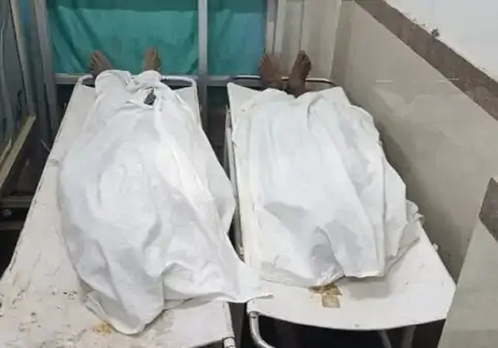 Big incident: बिजली पोल हटाते समय करंट से 2 मजदूरों की मौत, मकान मालिक गंभीर... जानें कैसे हुआ हादसा?