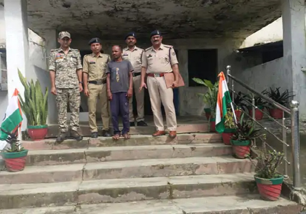चरित्र शक में पति ने बेरहमी से की पत्नी की हत्या, फिर तालाब में फेंकी लाश… इलाके में फैली सनसनी