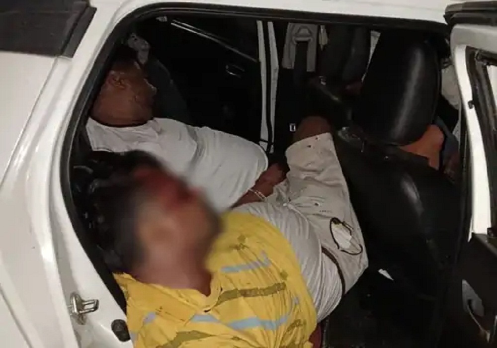 भिलाई में दर्दनाक हादसा: तेज रफ्तार कार अनियंत्रित होकर गड्ढे में गिरी, 2 की मौत… लहराकर गाड़ी चला रहा था दोस्त