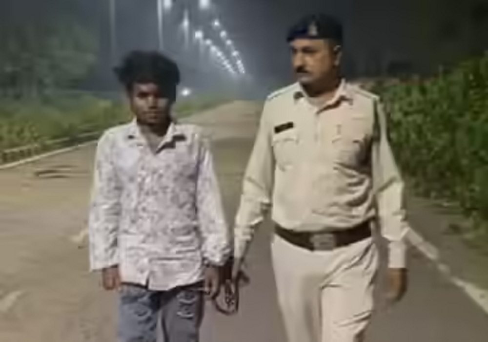 अपनी ही बहू पर गंदी नीयत रखता था ससुर! बेटे ने धारदार हथियार से कर दी हत्या, फिर… रोंगटे खड़े कर देगी राजधानी की ये वारदात