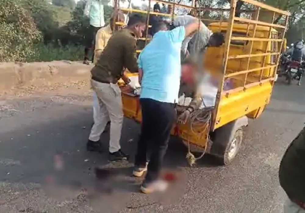 ट्रक से गिरकर युवक की दर्दनाक मौत, शव के टुकड़े उठाने में आधे घंटे लगे… हालत देखकर रो पड़ा परिवार